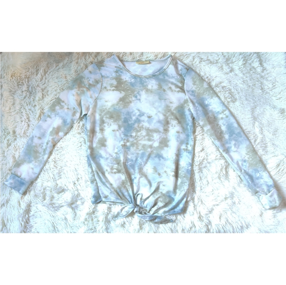 NWOT Bobbie Brooks size small sweater/shirt